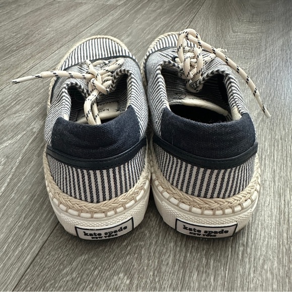 Kate Spade Navy & Cream Stripe Boat Party Sneakers Size 8 - Picture 2 of 5